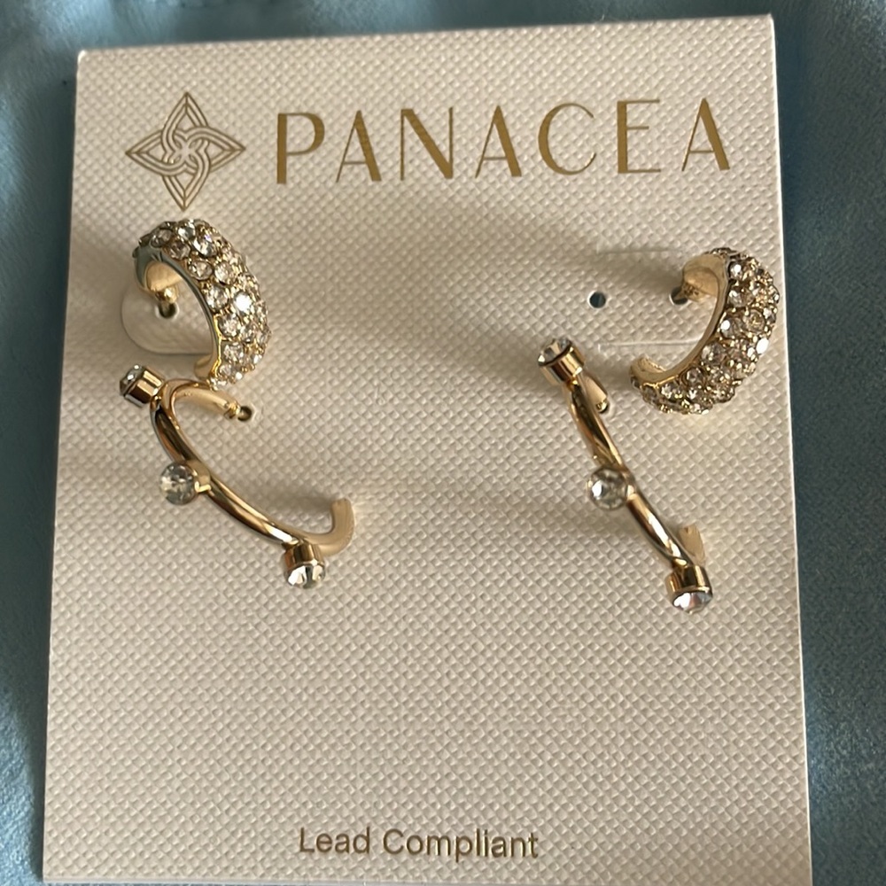 Double pair of earrings